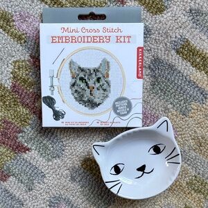 Cat x 2 Kikkerland Mini Cross Stitch Embroidery Kit + white cat face bowl